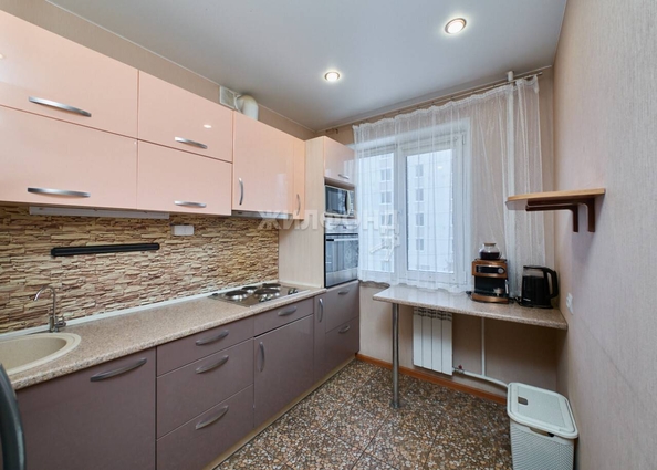 
   Продам 2-комнатную, 43.9 м², Ольги Жилиной ул, 31

. Фото 12.