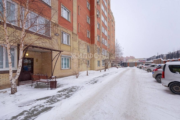 
   Продам 2-комнатную, 64.2 м², Закаменский мкр, 20/2

. Фото 24.