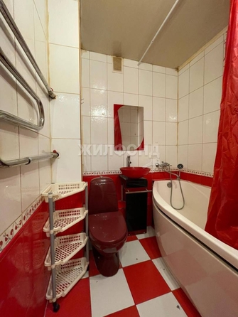 
   Продам 1-комнатную, 37.1 м², Курчатова ул, 3/2

. Фото 12.