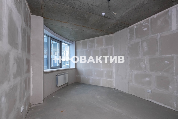 
   Продам 3-комнатную, 107.7 м², Лескова ул, 25

. Фото 8.