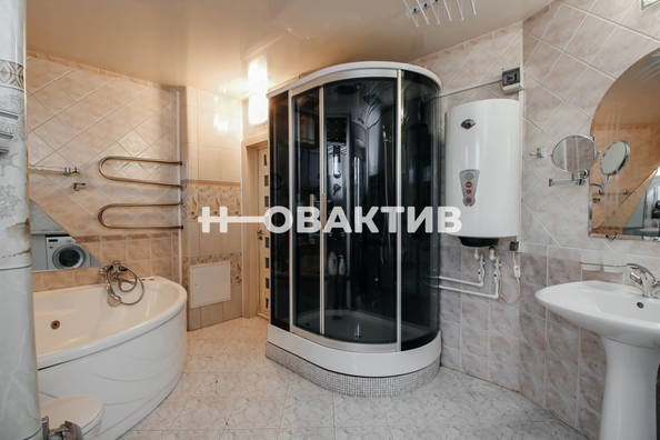 
   Продам 4-комнатную, 133 м², Народная ул, 26/1

. Фото 13.