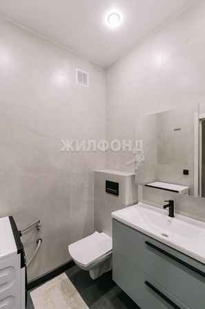 
   Продам 2-комнатную, 40 м², 3-й микрорайон, 2

. Фото 12.