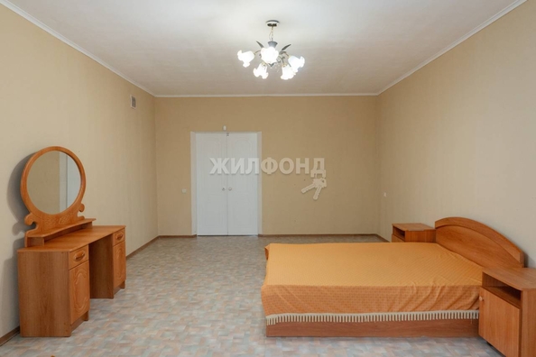 
   Продам 3-комнатную, 116.8 м², Нарымская ул, 20

. Фото 4.