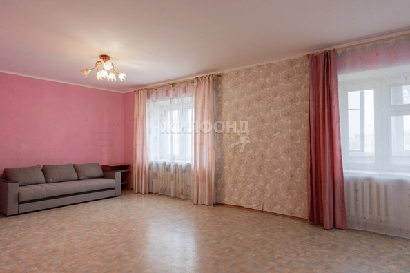 
   Продам 3-комнатную, 116.8 м², Нарымская ул, 20

. Фото 6.