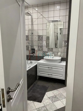 
  Сдам посуточно в аренду 2-комнатную квартиру, 43 м², Новосибирск

. Фото 8.