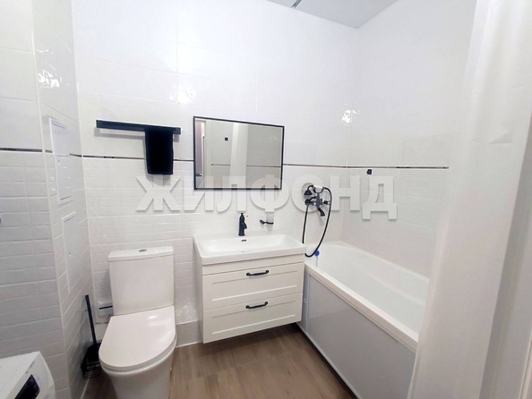 
   Продам 1-комнатную, 32.2 м², Закаменский мкр, 16

. Фото 17.