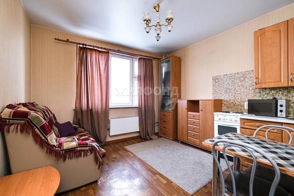 
   Продам 1-комнатную, 20.9 м², Фадеева ул, 66/8

. Фото 2.