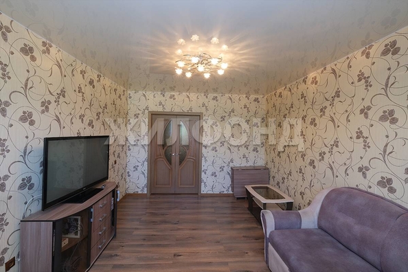 
   Продам 3-комнатную, 62.6 м², Троллейная ул, 18

. Фото 3.