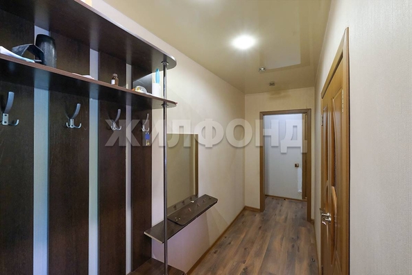 
   Продам 3-комнатную, 62.6 м², Троллейная ул, 18

. Фото 27.