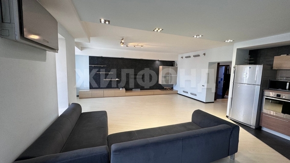 
  Сдается 3-комн. квартира, 116 м², Советская ул, д. 19
. Фото 4.