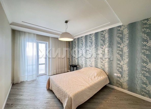 
  Сдается 3-комн. квартира, 85 м², Сухарная ул, д. 101
. Фото 4.