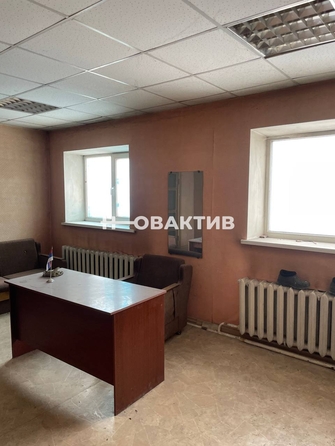 
   Продам помещение свободного назначения, 342 м², Шукшина ул, 8

. Фото 17.