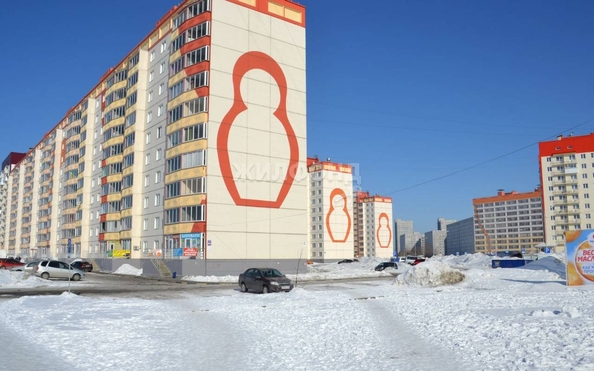 
   Продам 1-комнатную, 37.4 м², Петухова ул, 99/2

. Фото 22.