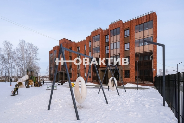 
   Продам 2-комнатную, 45.2 м², Алмазная ул, 102

. Фото 2.