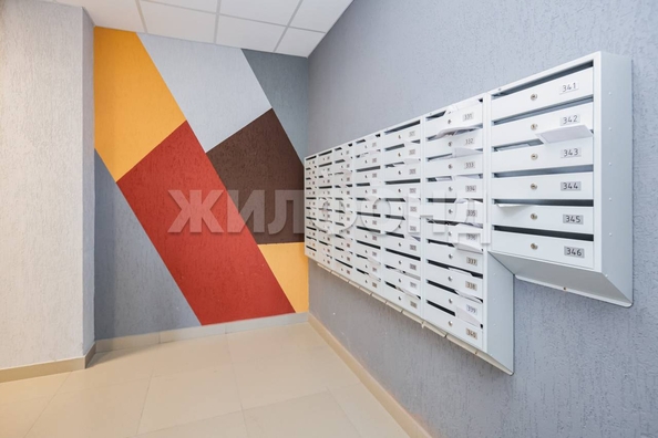 
  Продается 3-комн. квартира, 67.3 м², Есенина ул, д. 67
. Фото 24.