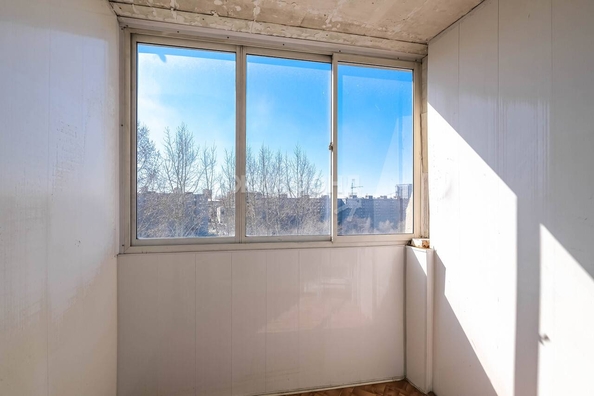 
   Продам 3-комнатную, 63.2 м², Курчатова ул, 7

. Фото 15.