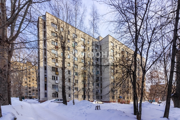 
   Продам 1-комнатную, 28.7 м², Зорге ул, 36

. Фото 2.