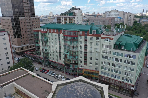 
   Продам 3-комнатную, 188.8 м², Щетинкина ул, 49

. Фото 34.