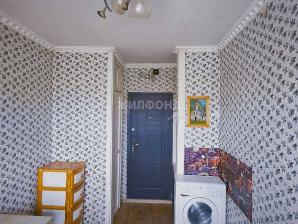 
   Продам комнату, 8.8 м², Пархоменко ул, 14а

. Фото 3.