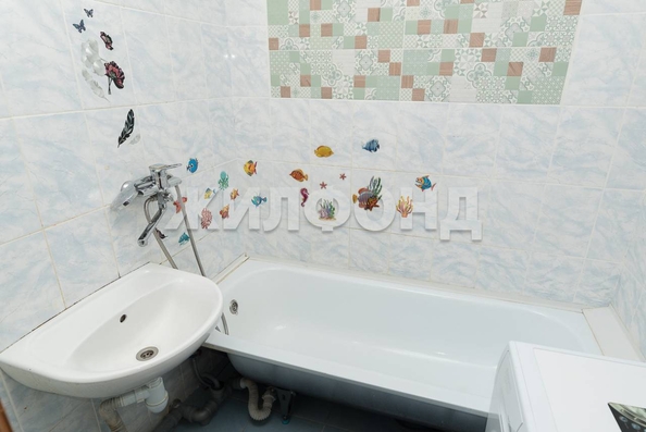 
   Продам 1-комнатную, 37.7 м², Петухова ул, 103/2

. Фото 11.