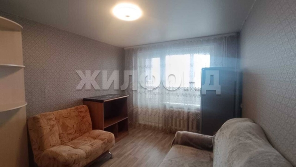 
  Продается 4-комн. квартира, 99 м², Троллейная ул, д. 71
. Фото 5.