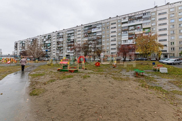 
  Продается 4-комн. квартира, 84.7 м², Троллейная ул, д. 22
. Фото 6.