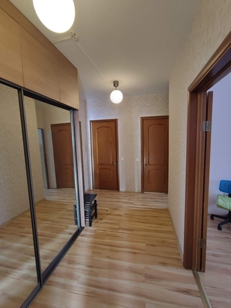 
  Сдам в аренду 2-комнатную квартиру, 62 м², Новосибирск

. Фото 10.