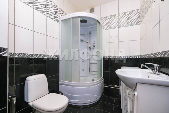 
   Продам 1-комнатную, 38.7 м², Адриена Лежена ул, 19

. Фото 9.