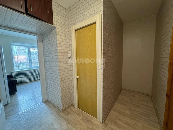 
   Продам 1-комнатную, 37.1 м², 2-й (4 мкр.) кв-л, 206

. Фото 12.