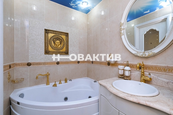 
   Продам 4-комнатную, 77.1 м², Тульская ул, 90

. Фото 38.