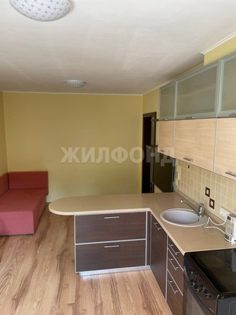 
  Сдам в аренду 3-комнатную квартиру, 45 м², Новосибирск

. Фото 3.