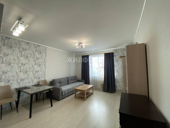 
   Продам 1-комнатную, 32.6 м², Выборная ул, 154/2

. Фото 4.