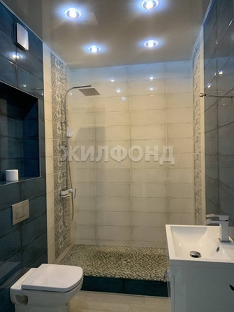 
   Продам 3-комнатную, 98.4 м², Мясниковой ул, 30

. Фото 3.