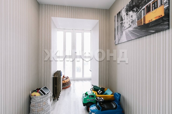 
   Продам 4-комнатную, 133.7 м², Ленинградская ул, 101/2

. Фото 14.