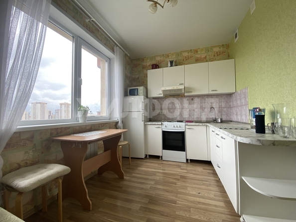 
  Сдам в аренду 1-комнатную квартиру, 40 м², Новосибирск

. Фото 5.