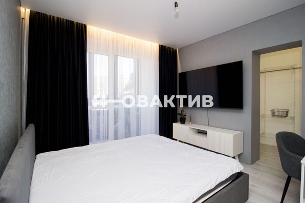 
   Продам 4-комнатную, 102 м², Красный пр-кт, 323/3

. Фото 17.