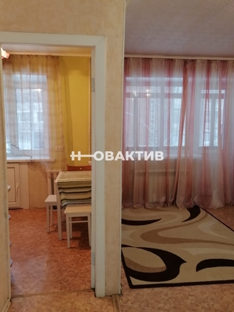 
   Продам 2-комнатную, 43.7 м², 

. Фото 7.