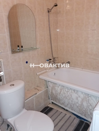 
   Продам 2-комнатную, 43.7 м², 

. Фото 18.