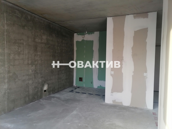 
   Продам 1-комнатную, 41.3 м², 3-й (4 мкр.) кв-л, 1

. Фото 9.