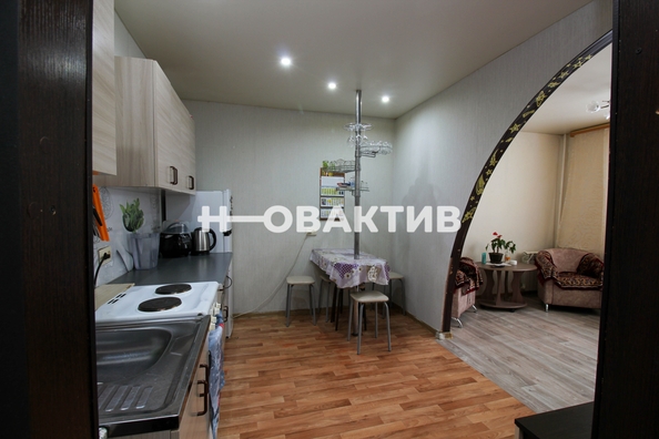 
   Продам 2-комнатную, 33 м², 

. Фото 2.