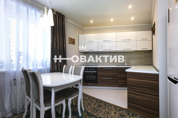 
   Продам 1-комнатную, 54.2 м², 2-й (4 мкр.) кв-л, 233

. Фото 15.