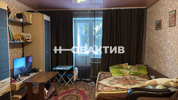 
   Продам 3-комнатную, 52 м², Коммунистическая ул, 3

. Фото 1.