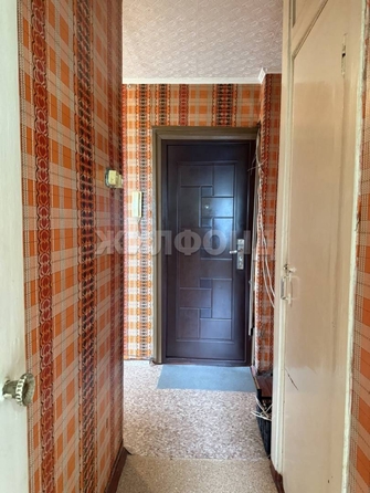 
  Продается 2-комн. квартира, 43.2 м², Есенина ул, д. 61
. Фото 8.