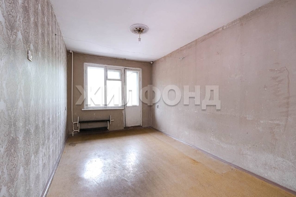 
  Продается 3-комн. квартира, 59.3 м², Курганская ул, д. 38
. Фото 2.