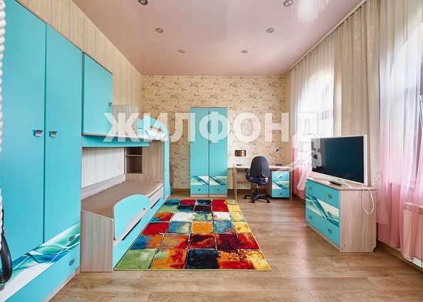 
   Продам дом, 600 м², Криводановка

. Фото 21.