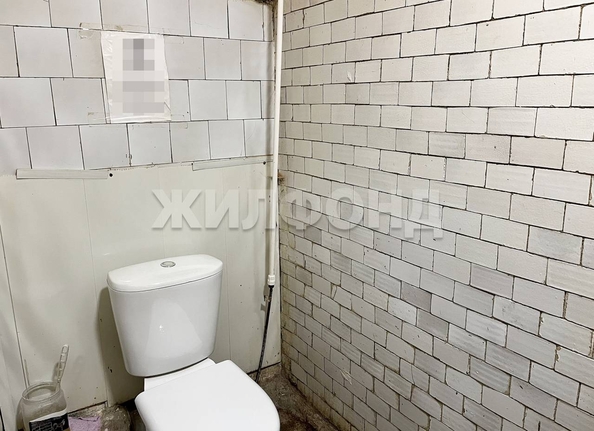 
   Продам комнату, 11.6 м², Петухова ул, 57

. Фото 8.