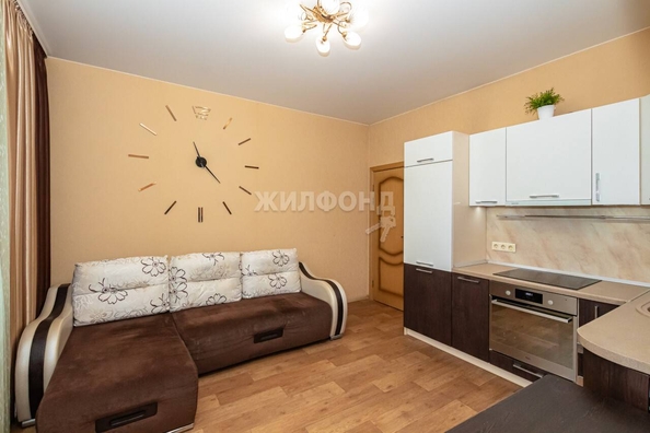 
   Продам 3-комнатную, 55 м², Первомайская ул, 204а

. Фото 9.