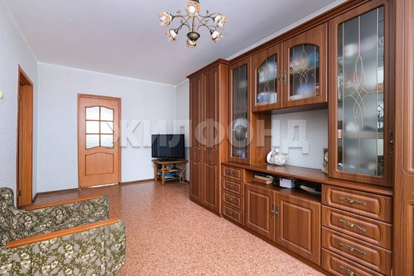 
   Продам 3-комнатную, 59.9 м², Новосибирская ул, 7

. Фото 12.