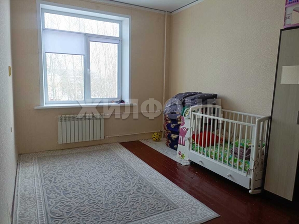 
   Продам 3-комнатную, 83.1 м², Военный городок ул, 103

. Фото 3.