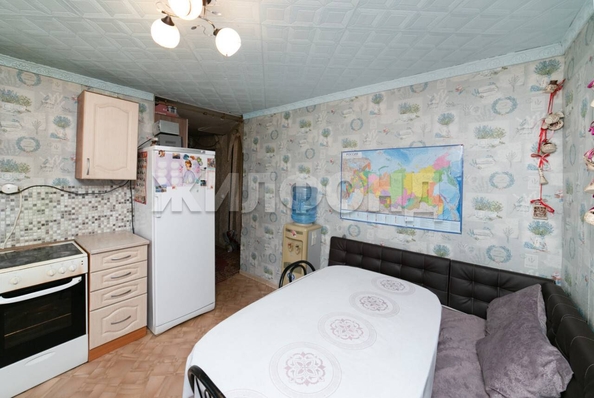 
   Продам дом, 62.6 м², Новосибирск

. Фото 2.